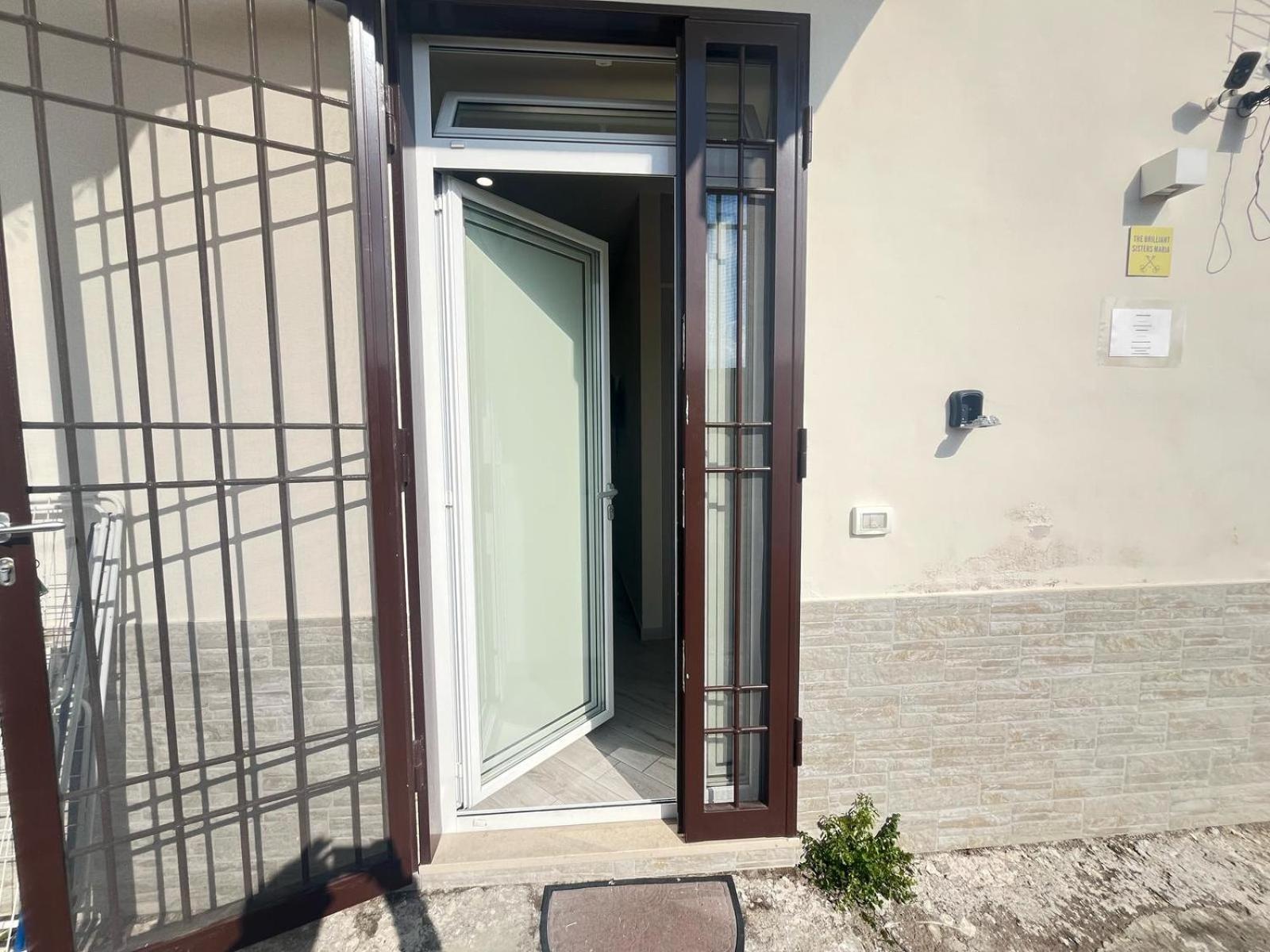 The Brilliant Sisters Apartment Pompei Bagian luar foto